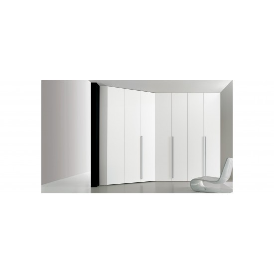Dressing room wardrobe w/ 3 doors