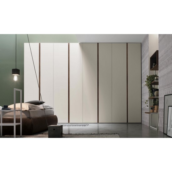 Denver hinged doors